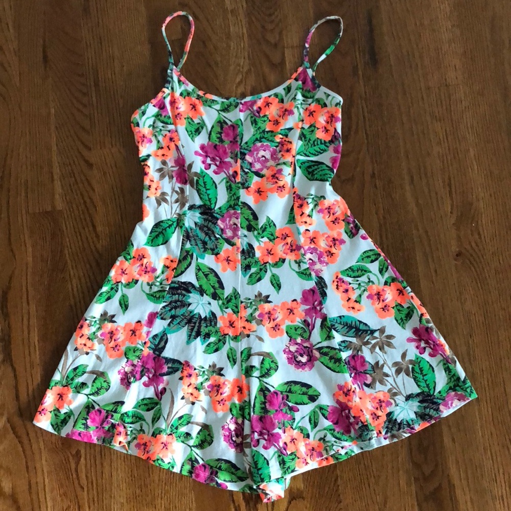 Adorable floral romper size small